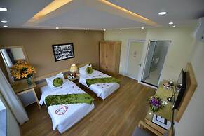 Blue Hanoi Inn Hotel