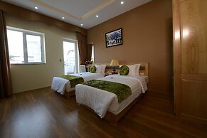 Blue Hanoi Inn Hotel