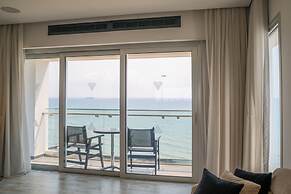 The Ciao Stelio Deluxe Hotel - Adults Only