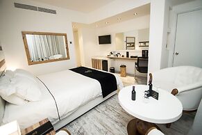 The Ciao Stelio Deluxe Hotel - Adults Only