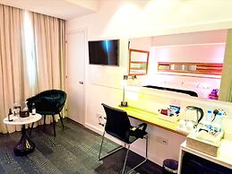The Ciao Stelio Deluxe Hotel - Adults Only