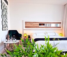 The Ciao Stelio Deluxe Hotel - Adults Only