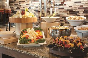 Embassy Suites Saratoga Springs