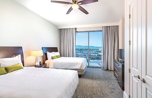 Club Wyndham Desert Blue