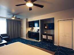 Club Wyndham Desert Blue