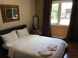 Mac Bed and Breakfast