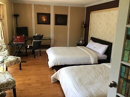 Mac Bed and Breakfast