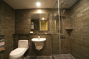 I-Jin Hotel
