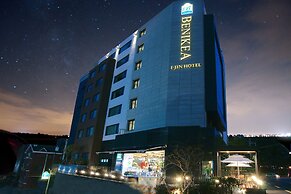 I-Jin Hotel