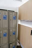 Auberge Saintlo Montréal  - Hostel