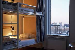 Auberge Saintlo Montréal  - Hostel