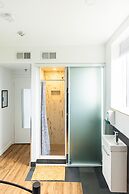 Auberge Saintlo Montréal  - Hostel