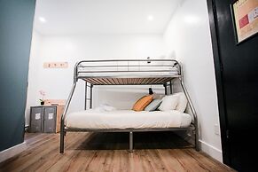 Auberge Saintlo Montréal  - Hostel