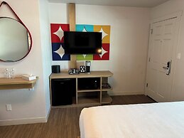 El Bonita Motel