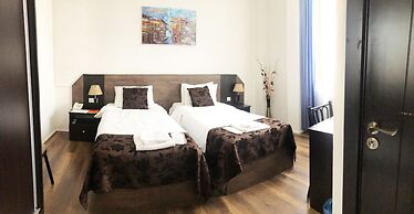 Mirobelle Hotel