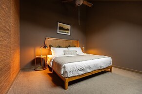 Creekside Villa