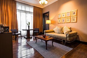 The Henry Hotel Manila