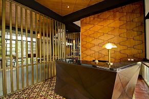 The Henry Hotel Manila