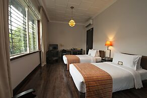 The Henry Hotel Manila