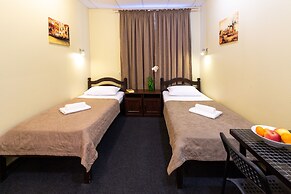 Mini Hotel Kashirskiy - Hostel