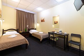 Mini Hotel Kashirskiy - Hostel