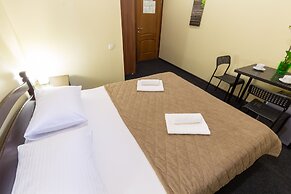 Mini Hotel Kashirskiy - Hostel