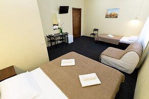 Mini Hotel Kashirskiy - Hostel