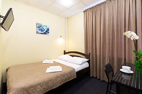 Mini Hotel Kashirskiy - Hostel