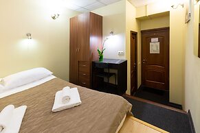 Mini Hotel Kashirskiy - Hostel