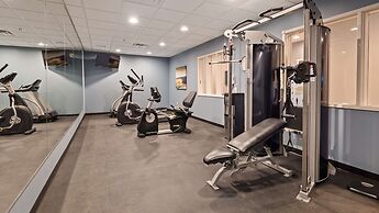 Best Western Plus Boardman Inn & Suites