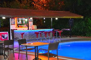 The Green Valley Hotel