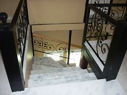 The Green Valley Hotel