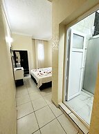 The Green Valley Hotel