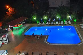 The Green Valley Hotel