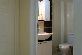 The Green Valley Hotel