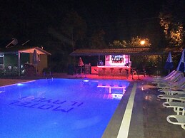 The Green Valley Hotel