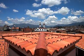 Parc Royale Suites Hotel