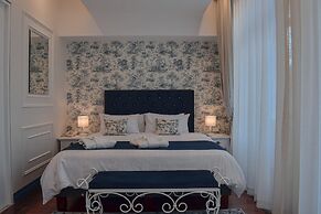 Parc Royale Suites Hotel