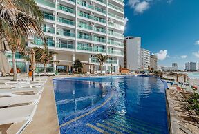 Ocean Dream Cancun by GuruHotel