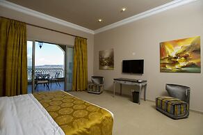 Cherry Blossom Boutique Hotel