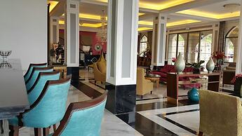 Cherry Blossom Boutique Hotel