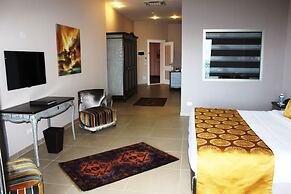 Cherry Blossom Boutique Hotel