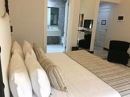 Cherry Blossom Boutique Hotel