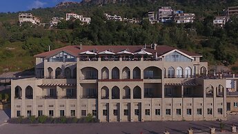 Cherry Blossom Boutique Hotel