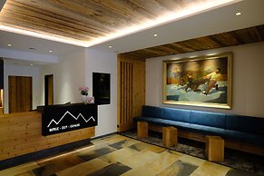Hotel Almhof Lackner