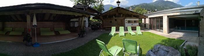 Hotel Almhof Lackner