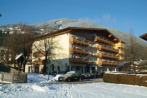 Hotel Almhof Lackner