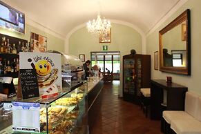 Hotel Portici