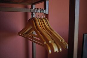 Cliffside Luxury Inn