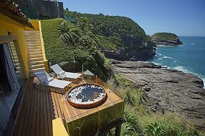 Cliffside Luxury Inn